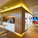 EF Offices / ST Arquitetura EF Offices / ST Arquitetura © Patricia Nogueira