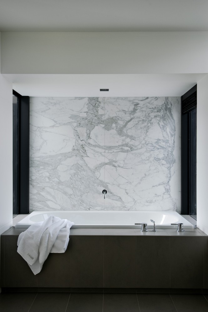Lucerne / Daniel Marshall Architects