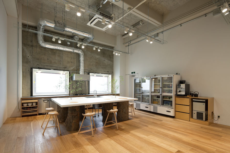 Hue Plus / Schemata Architects