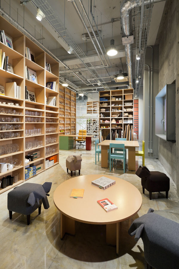 Hue Plus / Schemata Architects