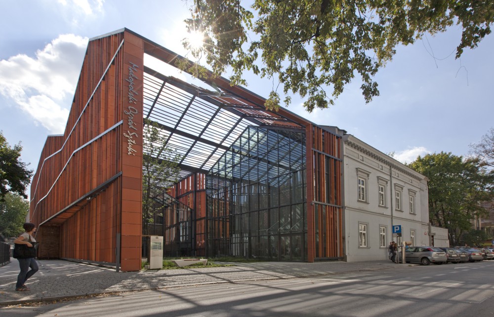 Małopolska Garden of Arts / Ingarden & Ewý Architects