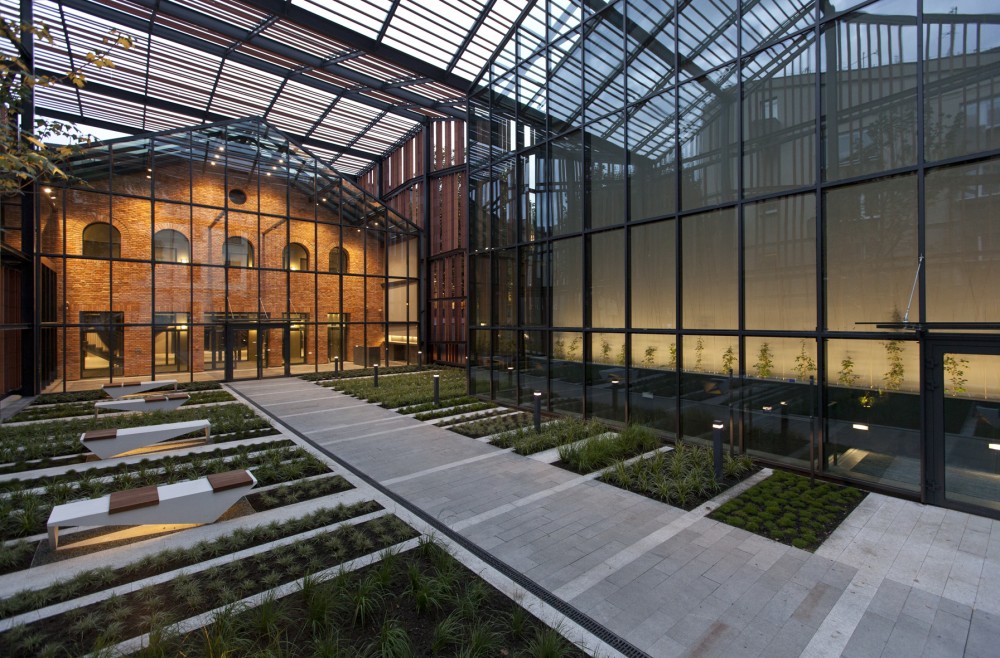 Małopolska Garden of Arts / Ingarden & Ewý Architects