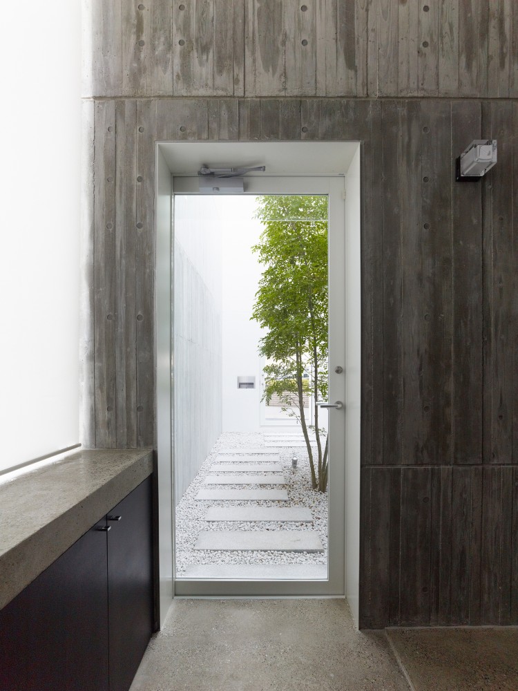 Takanawa House / Hiroyuki Ito + O.F.D.A.