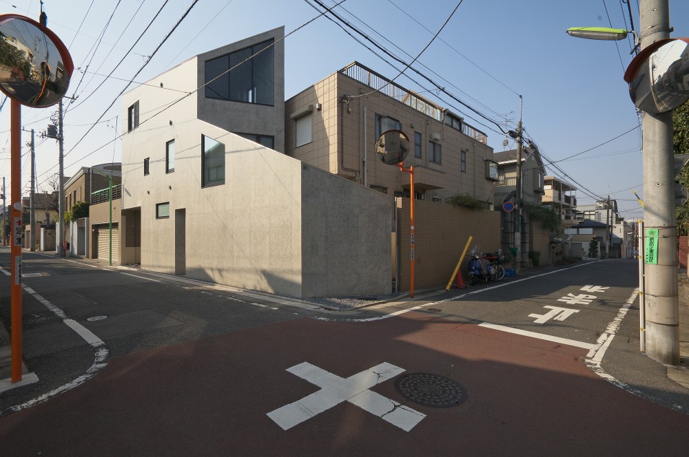 Okusawa House / Hiroyuki Ito + O.F.D.A.