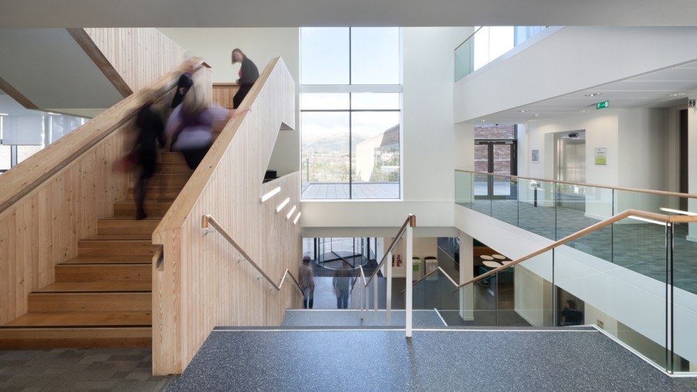 Forth Valley College / Reiach and Hall Architects