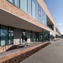 Forth Valley College / Reiach and Hall Architects Forth Valley College / Reiach and Hall Architects © Dave Morris
