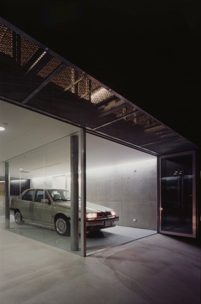 House in Sakado / LEVEL Architects