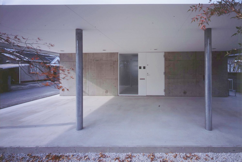 House in Sakado / LEVEL Architects