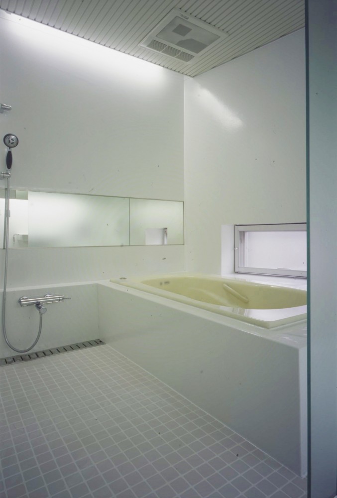 House in Sakado / LEVEL Architects
