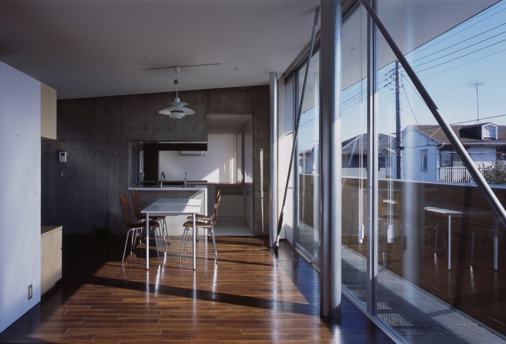 House in Sakado / LEVEL Architects