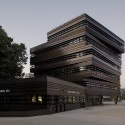 Herouville-Santi-Clair Hotel / Platform Architectures © Jerome Ricolleau