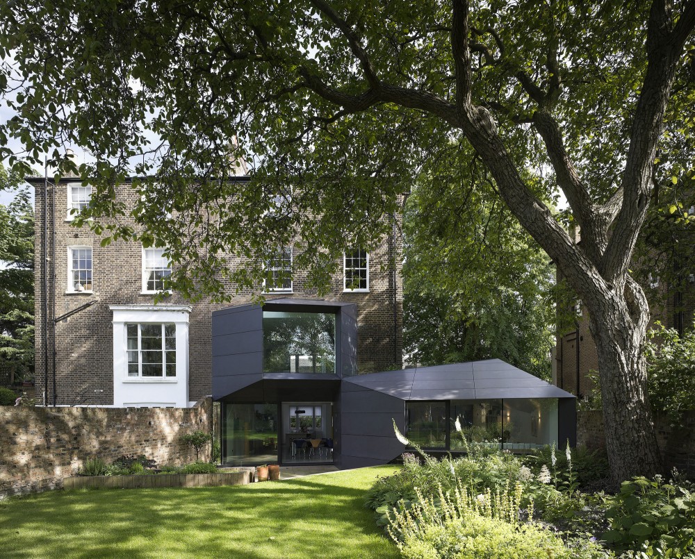 Lens House / Alison Brooks Architects