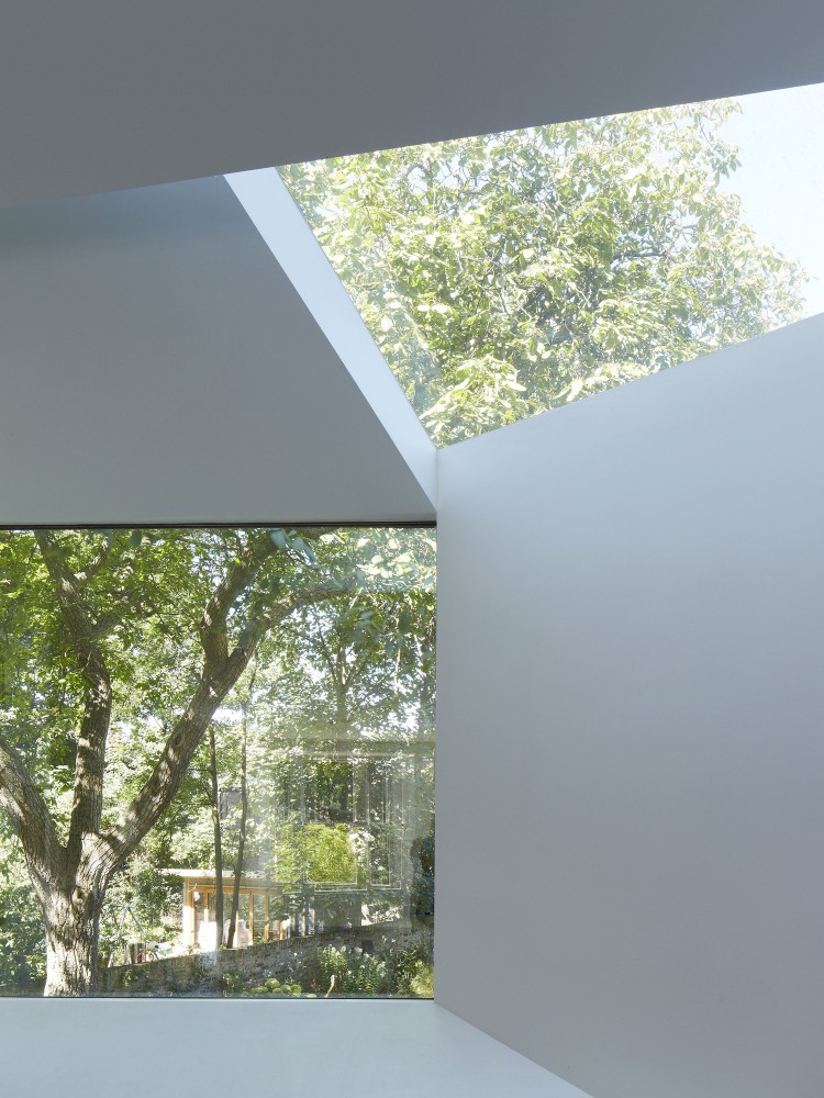 Lens House / Alison Brooks Architects