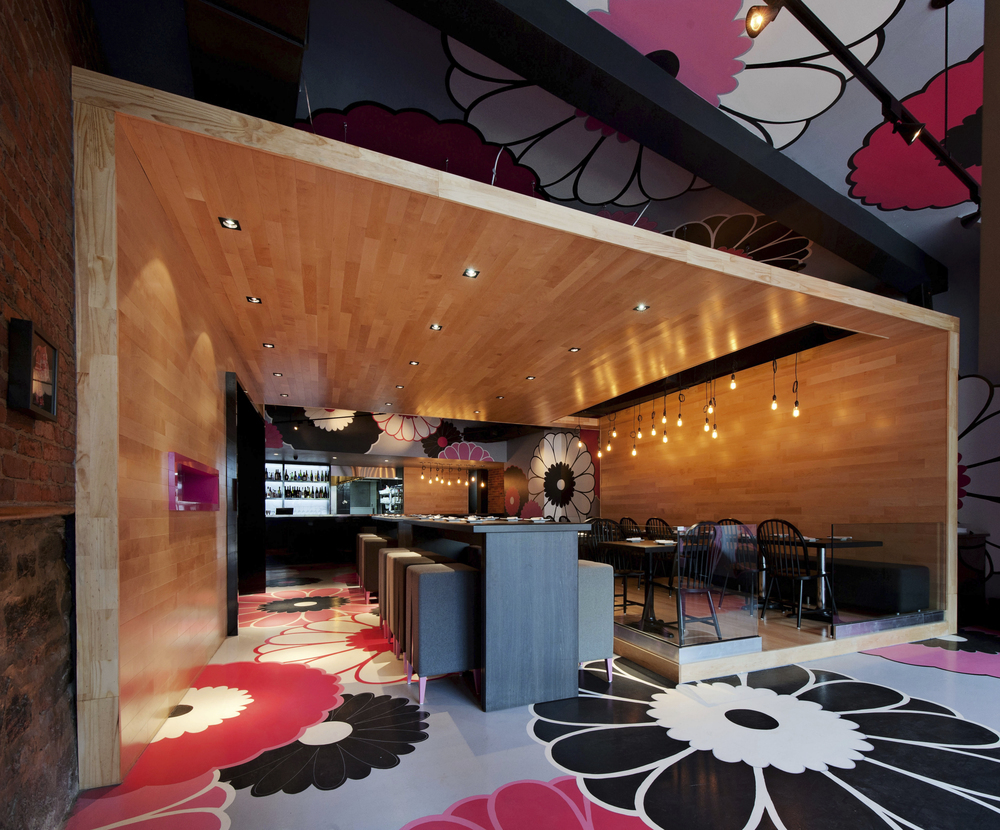 Bistro Japonais Kinoya / Jean De Lessard