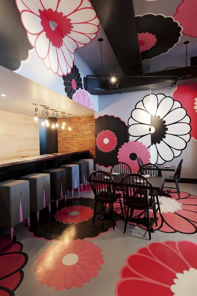 Bistro Japonais Kinoya / Jean De Lessard
