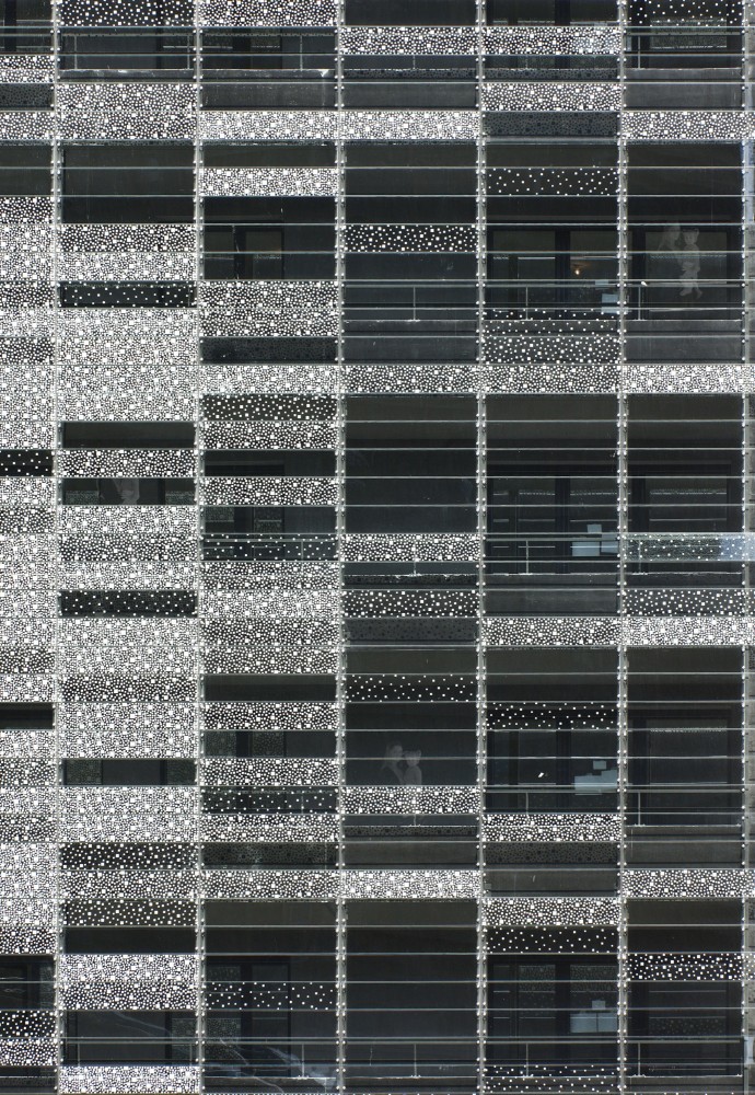 Apartment Blocks in Nanterre / X-TU