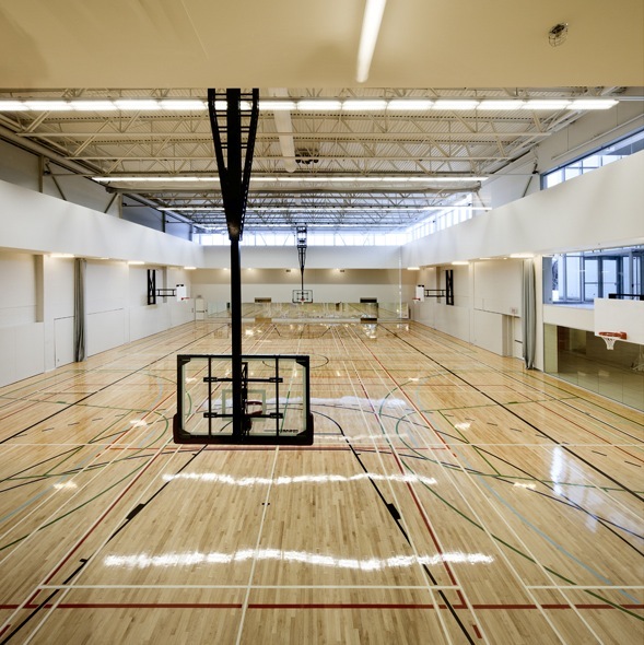Cartierville Y Centre / Daoust Lestage
