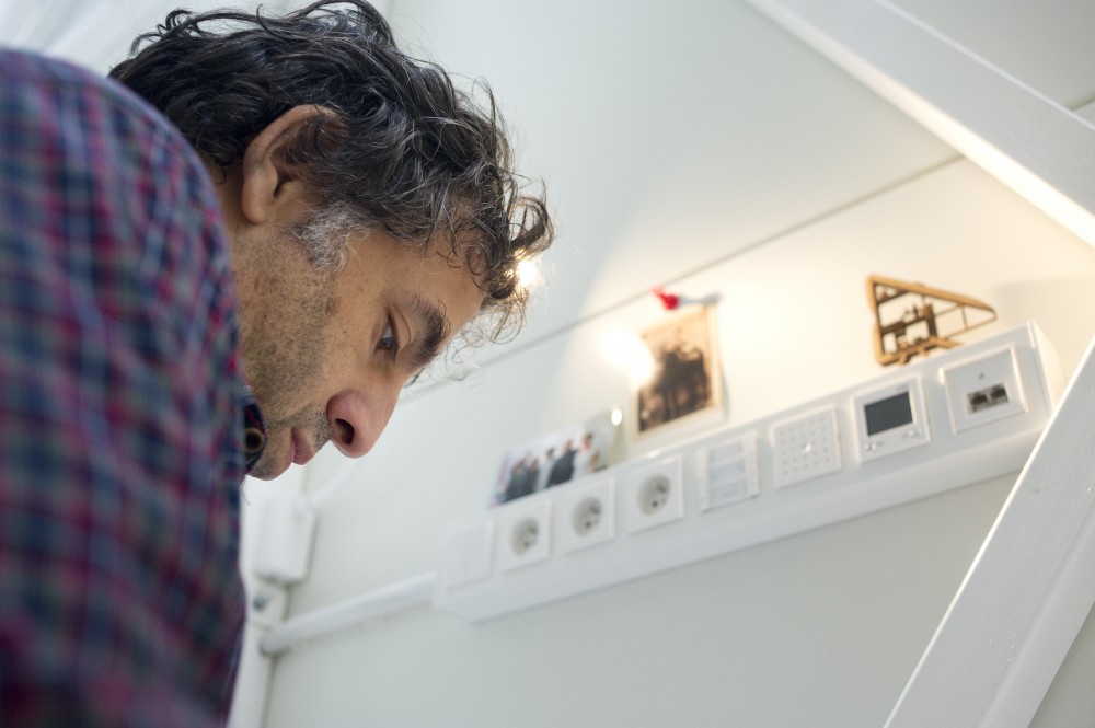 Inside The Keret House – the World’s Skinniest House – by Jakub Szczesny