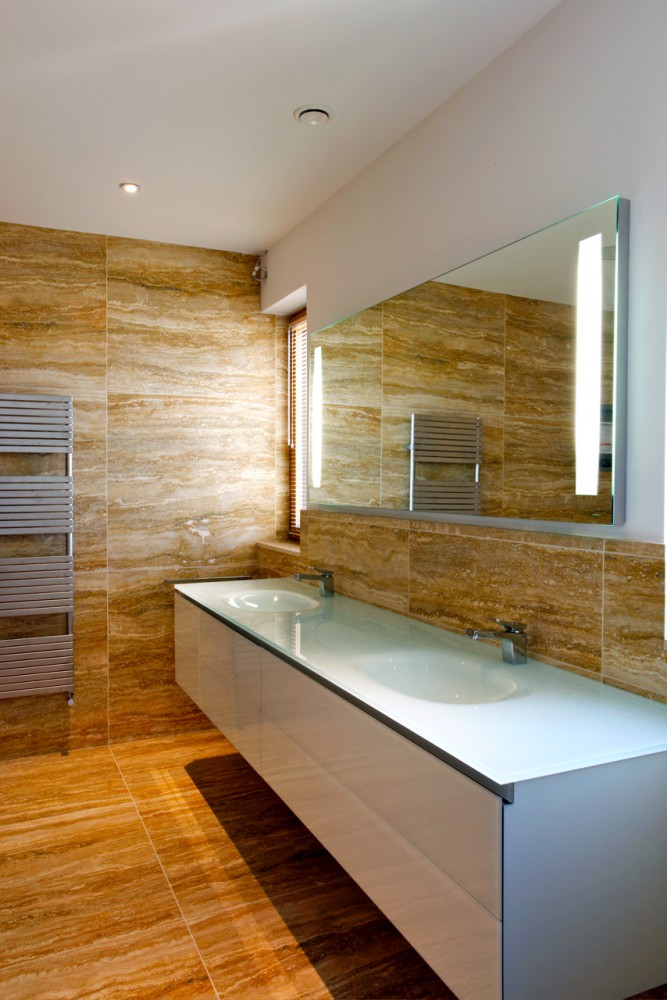 Longacres House / Damien Murtagh