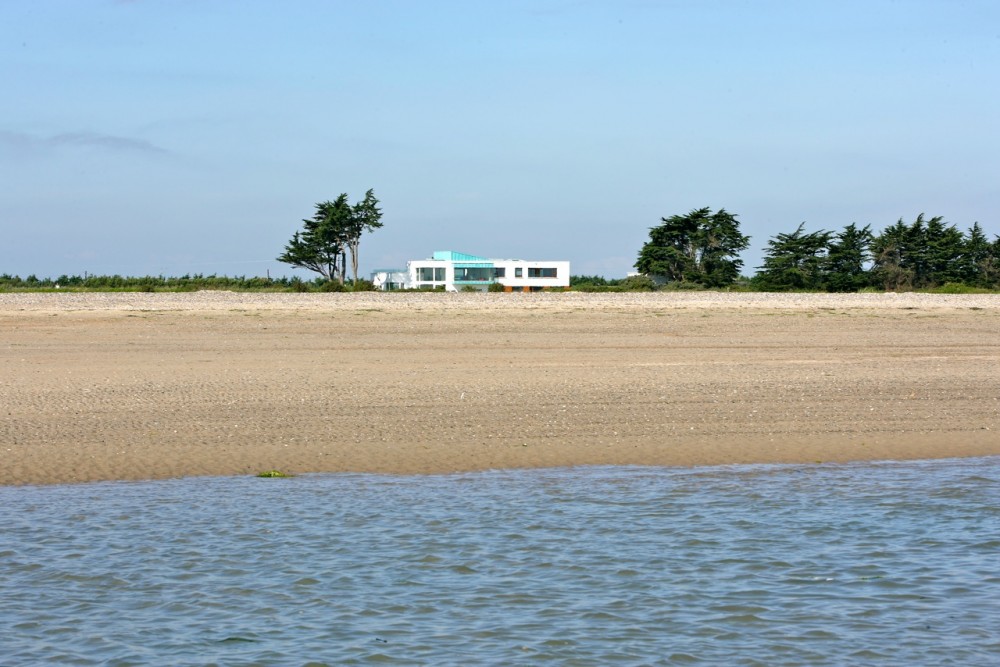 Longacres House / Damien Murtagh