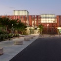 South Mountain Community Library / Richärd+Bauer (3) South Mountain Community Library / Richärd+Bauer (3) © Bill Timmerman