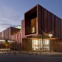 South Mountain Community Library / Richärd+Bauer (1) South Mountain Community Library / Richärd+Bauer (1) © Bill Timmerman