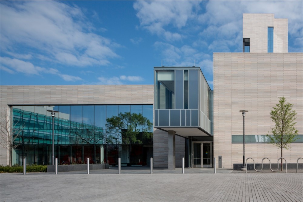 Logan Center for the Arts, University of Chicago / Tod Williams Billie Tsien Architects