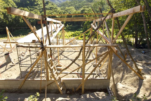 Nosara Recycling Plant / sLAB (5)