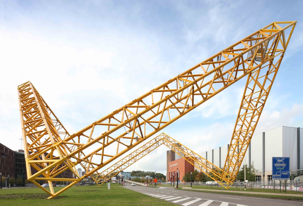 Framework Sculpture / Gijs Van Vaerenbergh
