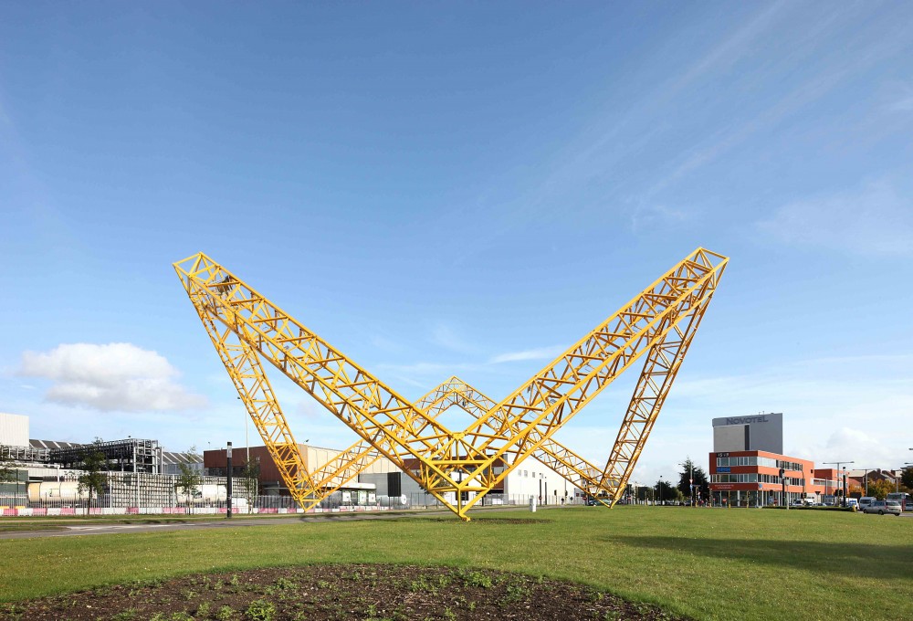Framework Sculpture / Gijs Van Vaerenbergh