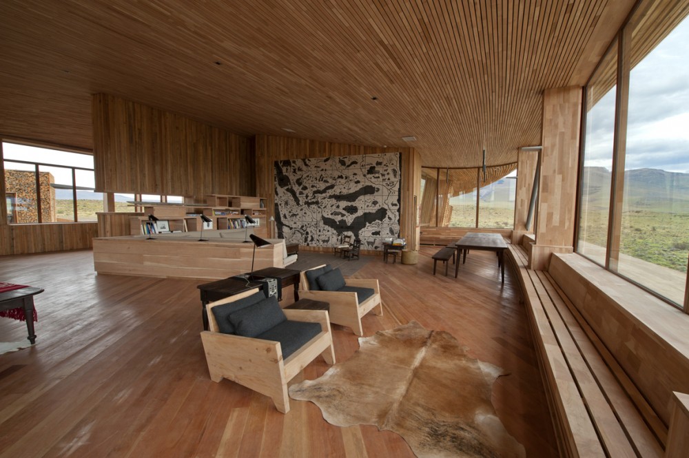 Hotel Tierra Patagonia / Cazu Zegers Arquitectura