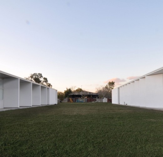 Edificio de Laboratorios - Ramón Carrillo / Moscato Schere Todo Terreno + MS+ DPF UNLa 8-_edificios_enfrentados
