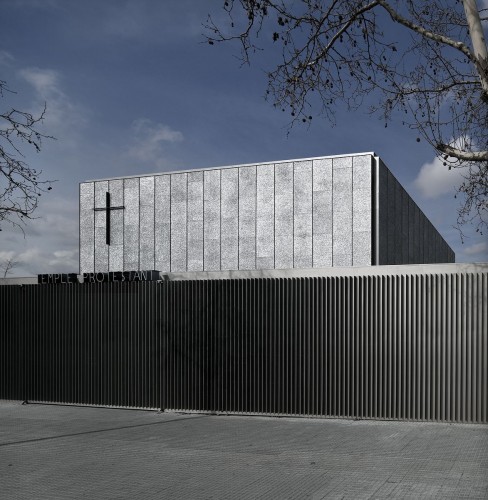 Templo Evangelico en Terrassa / OAB Tpt01