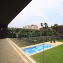 Casuarinas House / Metropolis © Juan Solano