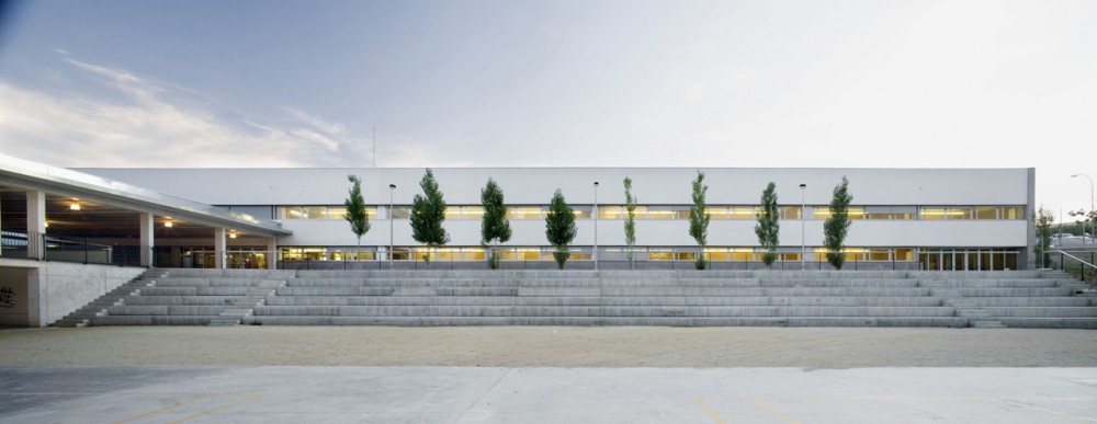 Sant Esteve Sesrovires Institute  / Jordi Farrando