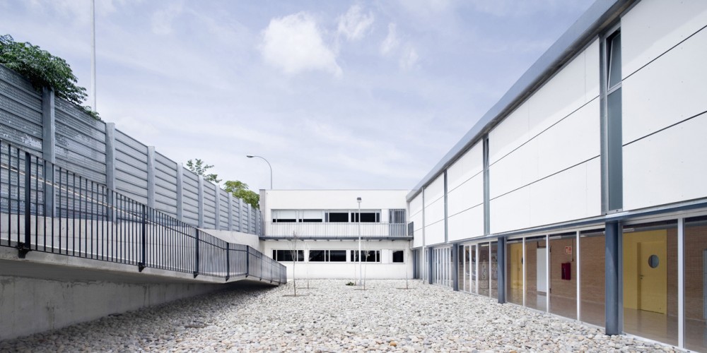 Sant Esteve Sesrovires Institute  / Jordi Farrando