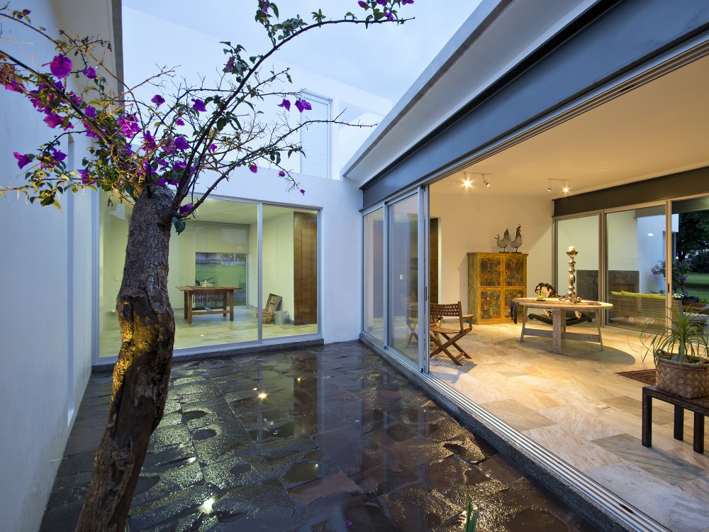 Casa SP11 / JAR jaspeado arquitectos