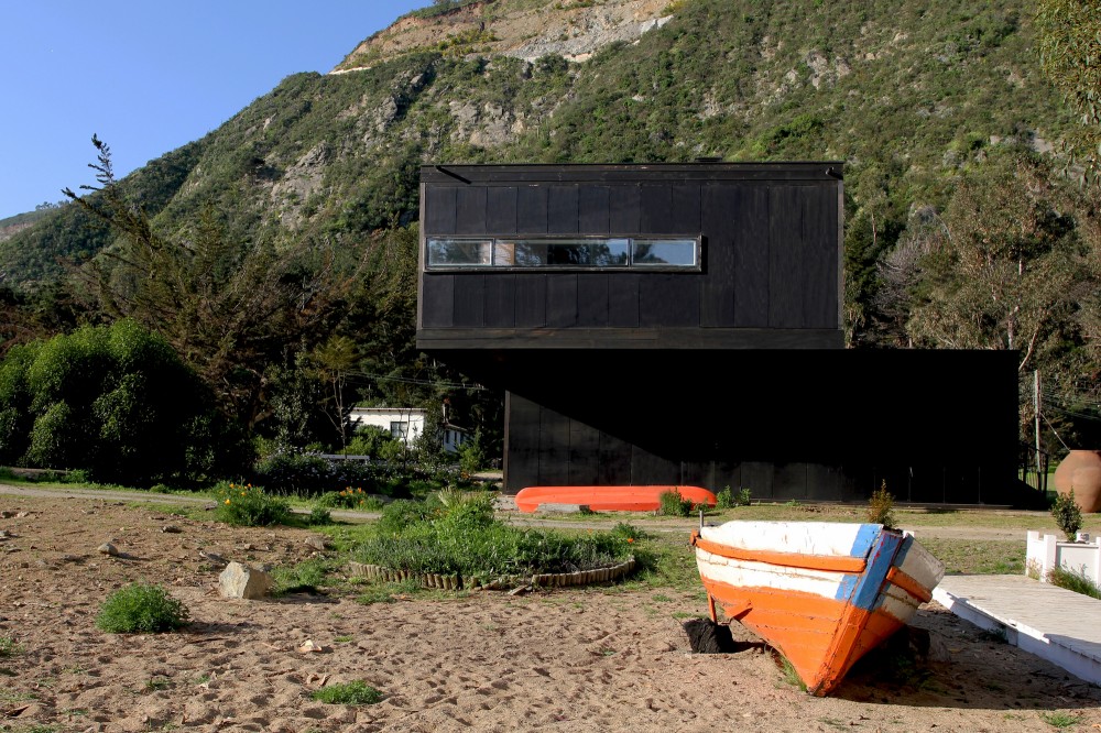 Laguna Verde House II / Altamirano Armanet Arquitectos