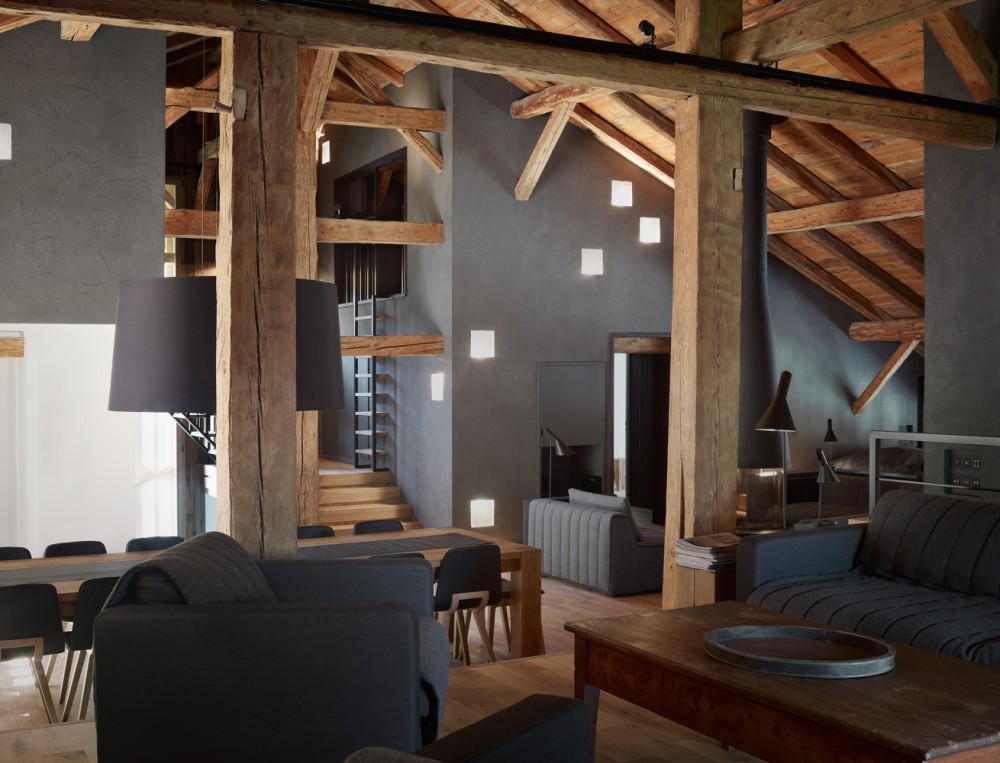 Villa Solaire / JKA + FUGA