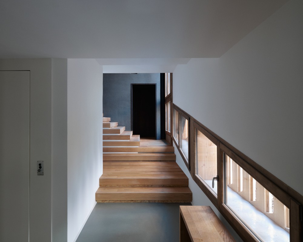 Villa Solaire / JKA + FUGA