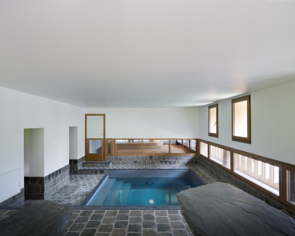 Villa Solaire / JKA + FUGA