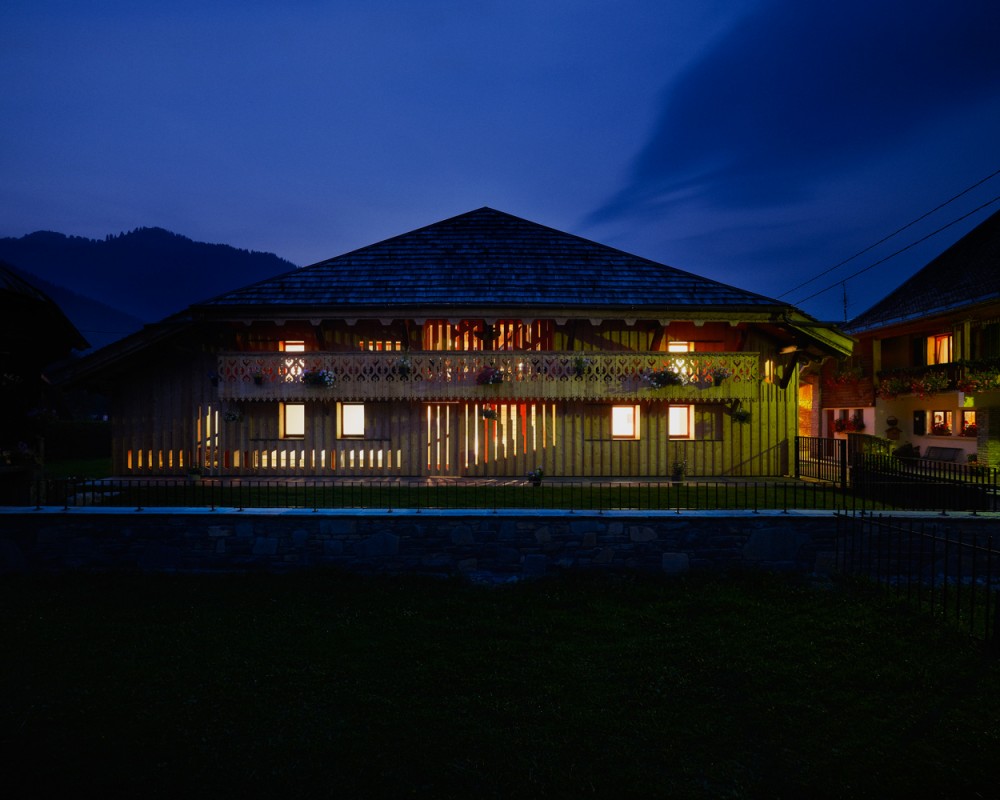 Villa Solaire / JKA + FUGA