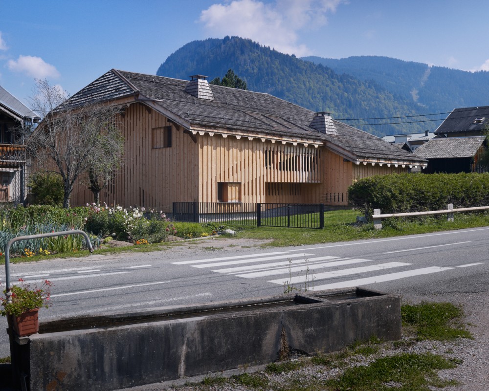 Villa Solaire / JKA + FUGA
