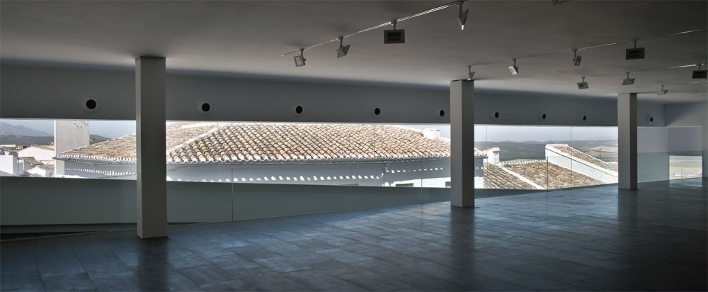 Cultural Centre and the New City Hall / Ramón Fernández-Alonso y Asociados