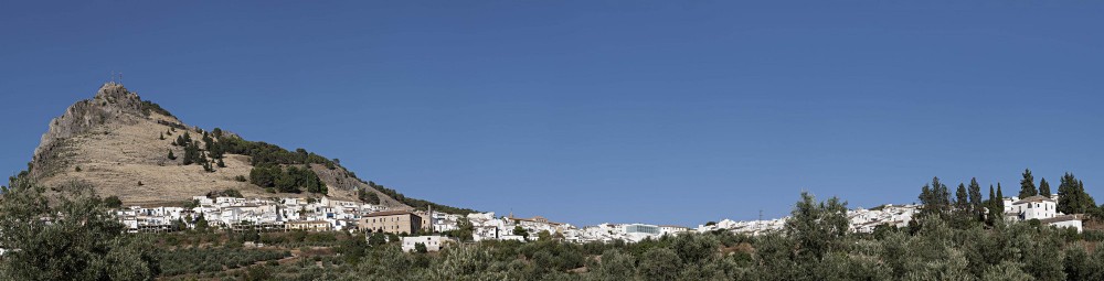 Cultural Centre and the New City Hall / Ramón Fernández-Alonso y Asociados