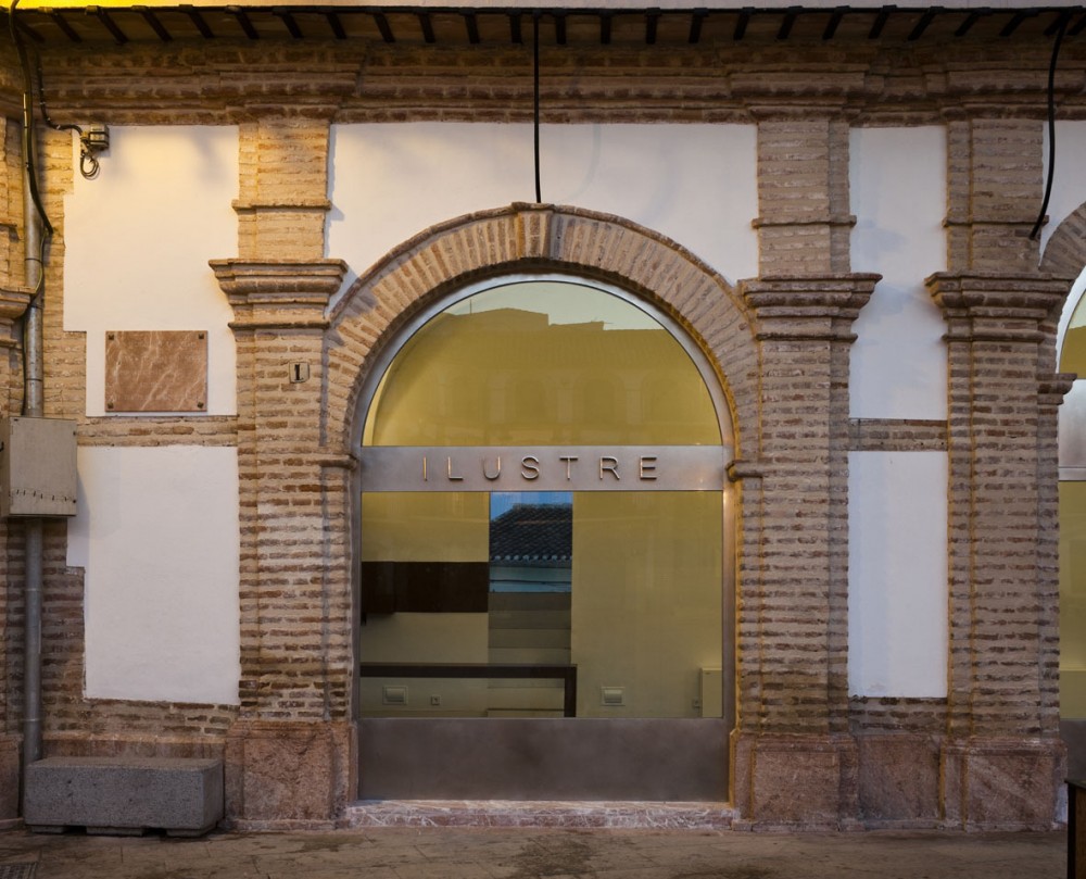 Cultural Centre and the New City Hall / Ramón Fernández-Alonso y Asociados