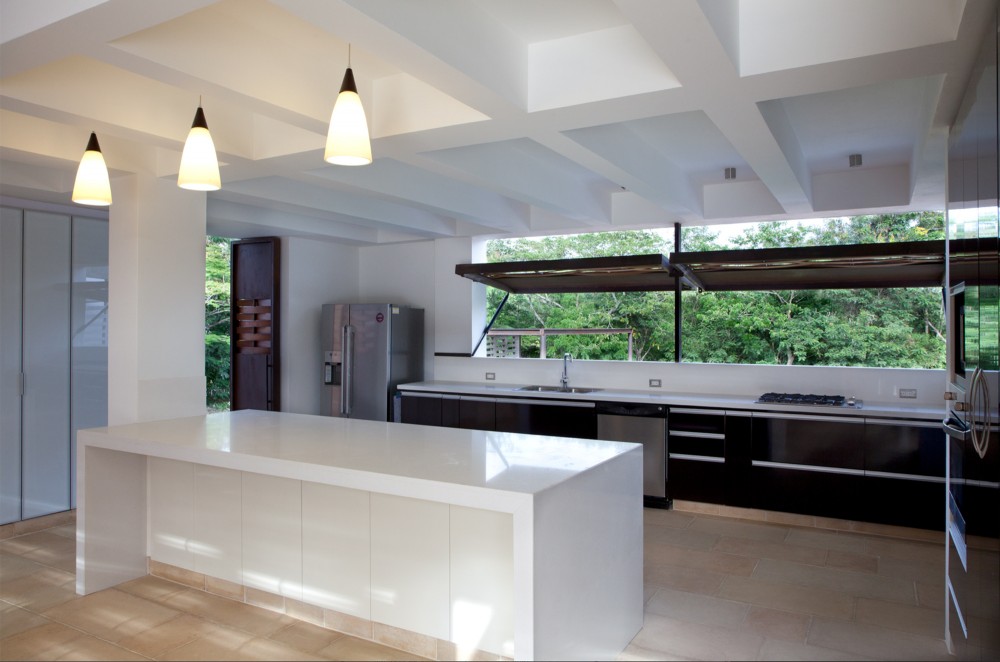 House 60 / De La Carrera – Cavanzo Arquitectura