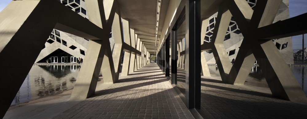 Bicentennial Civic Center / Lucio Morini + GGMPU Arquitectos