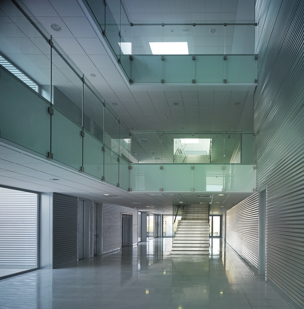 Technology Center of the Extremadura University / Fernández del Castillo Arquitectos