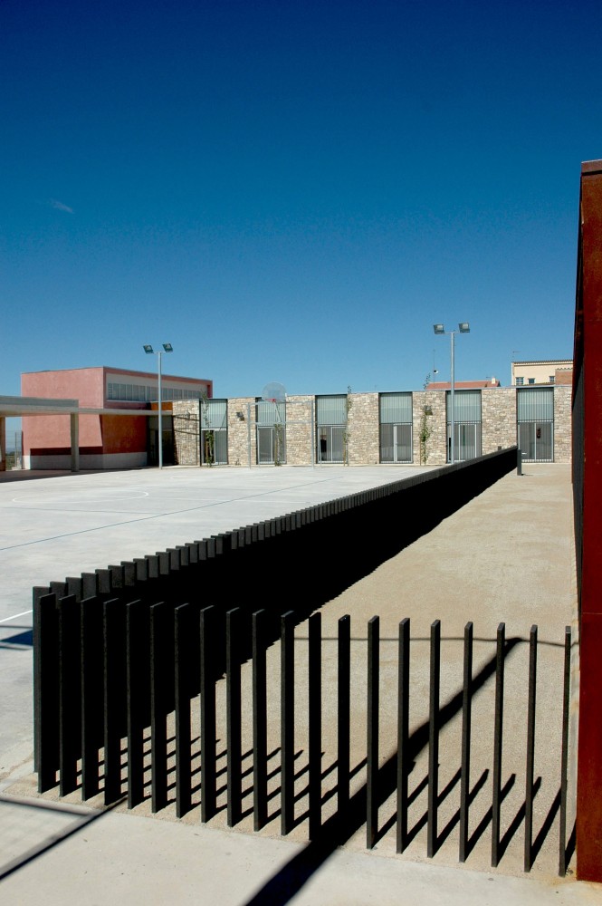 La Fatarella School / Héctor Jala & Mònica Moreno